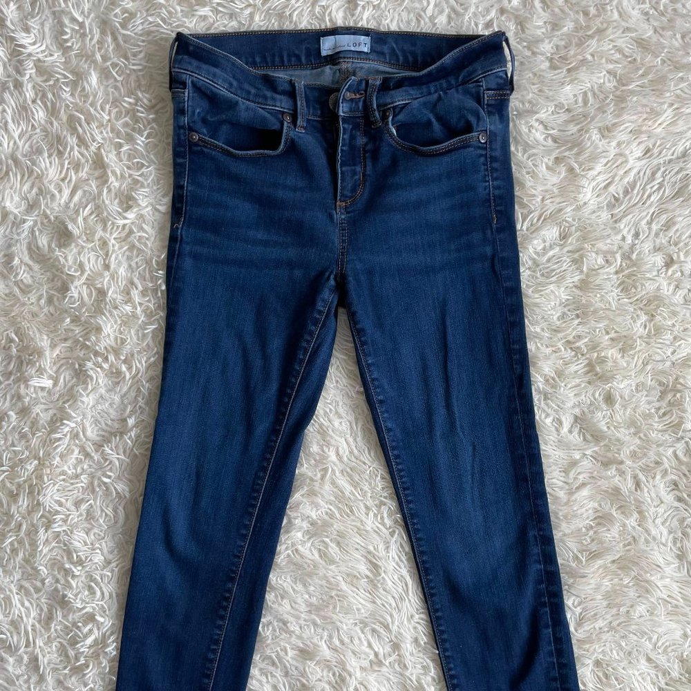 LOFT Skinny Stretchy Jeans - Size 25